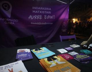 Informazio postua eta gune segurua jaietan, indarkeria matxistari aurre egiteko
