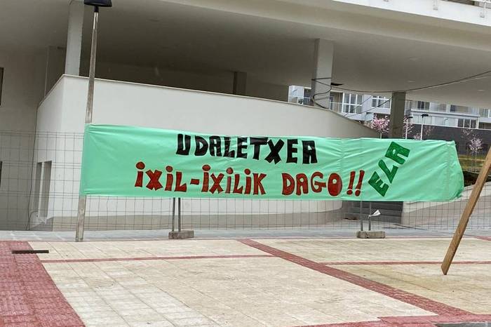 “Udaletik gure eskuetan dagoen guztia egiten ari gara lehenbailehen egoera konpontzeko”