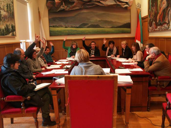GHK-ren 2018ko tarifak ere auzibidean errekurrituko ditu Udalak