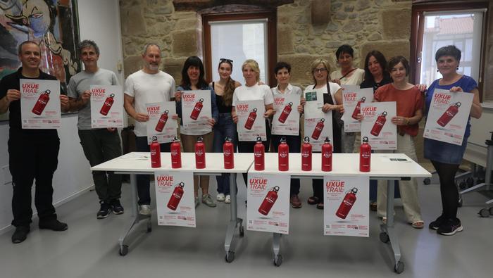 6. Uxue Trail Mendi Lasterketa Solidarioarekin bat egingo duen kanpaina abiarazi du Hurbilago elkarteak