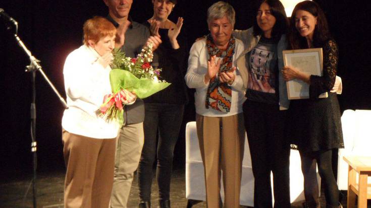 Herritarren agurra, Alejandro Tapiari