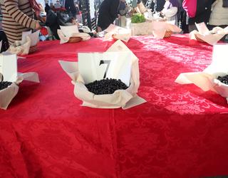 San Tomas azokako babarrun eta sagardo txapelketetan izena emateko azken txanpa