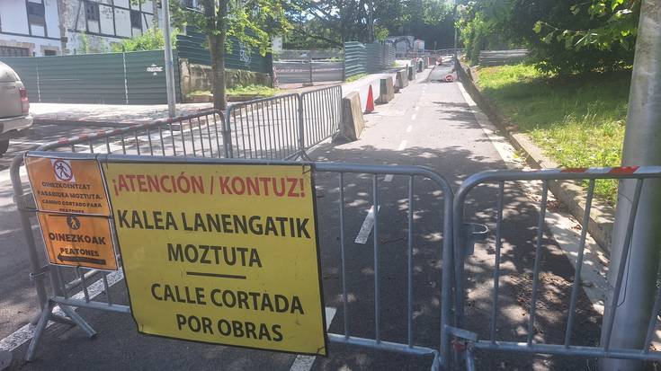 Kalezarko sarbideetako bat itxiko dute gaur asfaltatze lanak egiteko