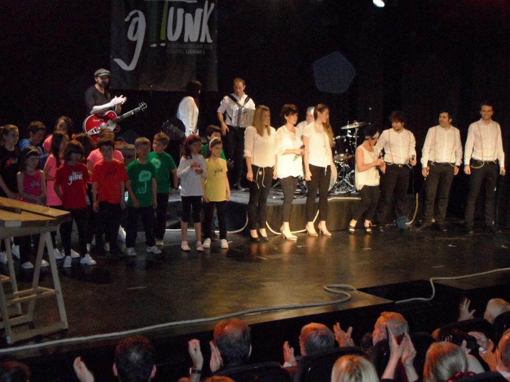 Guztiok batera "Lotzen GaTTunk" abesteko ekimen erraldoia antolatzen dabiltza