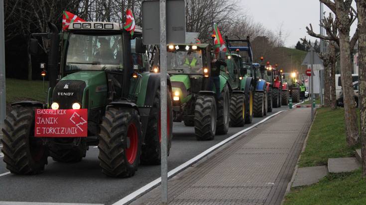 Gutxienez 45 eragileek bat egin dute biharko lehen sektorearen mobilizazioarekin