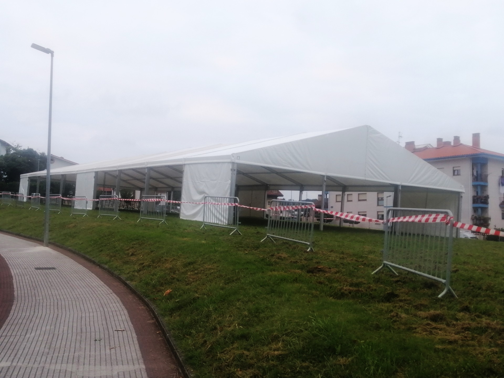 Kolore Festa eta lehen kontzertu gaua gaur
