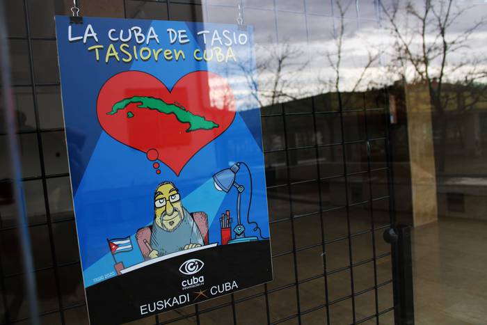 Tasio komikigilearen sortze lanak Sutegin ikusgai