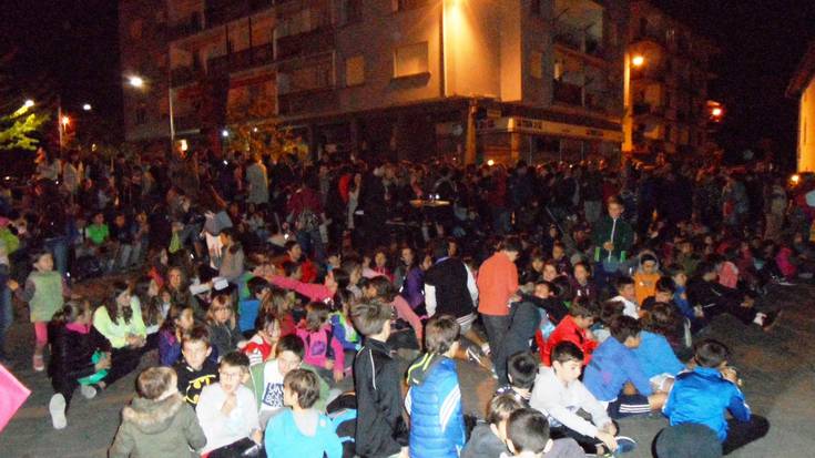 Lip-dubak, 5.000 ikustalditik gora