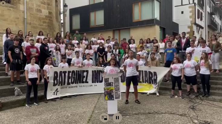 Mural margoketa larunbatean, irailaren 8ko manifestazioaren atarian