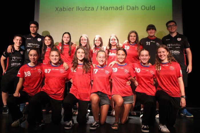 Sara Harreguy eta Lur Portularrume Gipuzkoako selekzioarekin entrenatzeko deituak