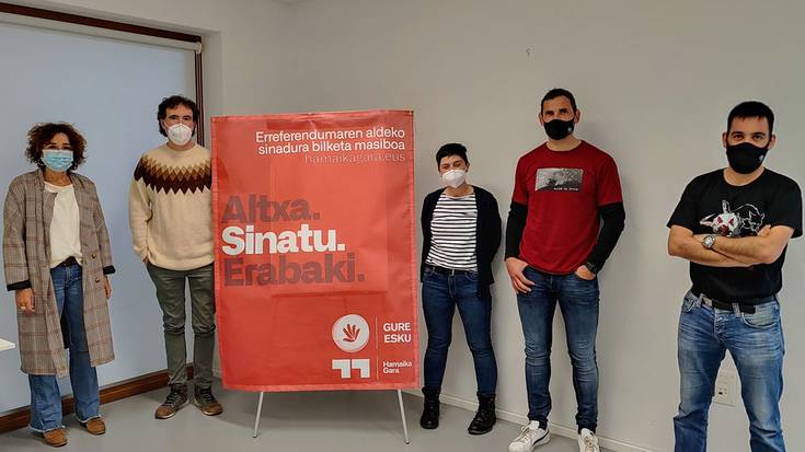 Erreferendumaren aldeko sinadurak biltzen segiko du Gure Eskuk