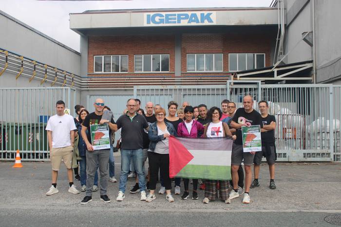 Industrialdean ere Palestinarekin bat